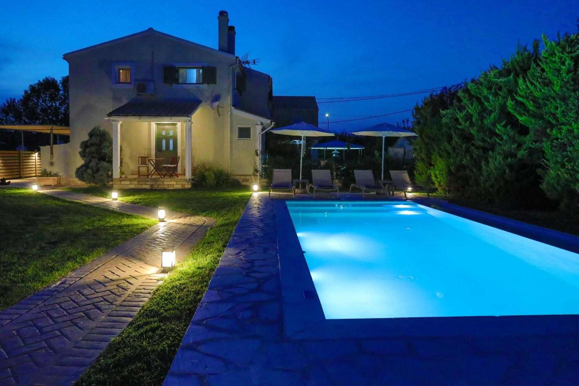 Villa Teresa Рода Екстериор снимка