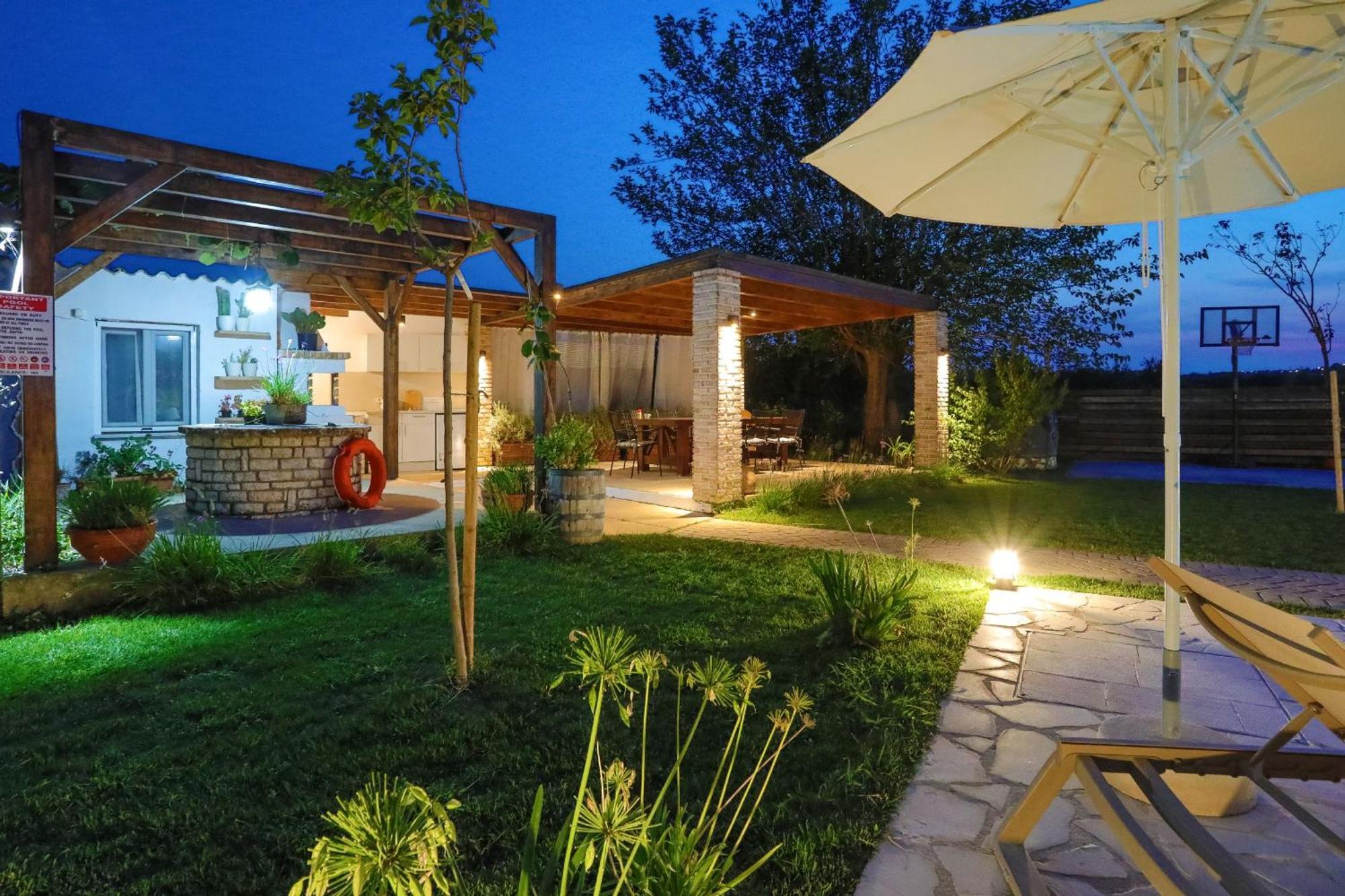 Villa Teresa Рода Екстериор снимка