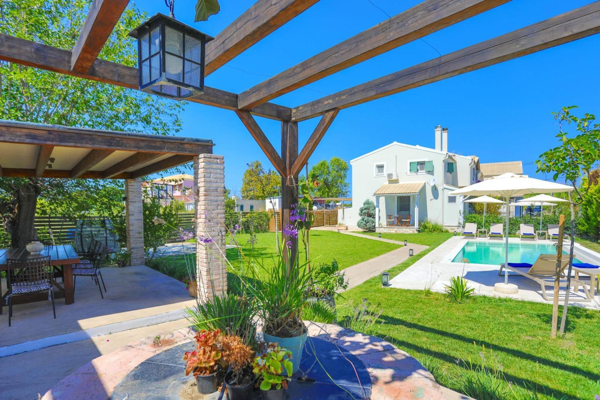 Villa Teresa Рода Екстериор снимка